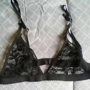 NWOT SEXY LITTLE  BRALETTE